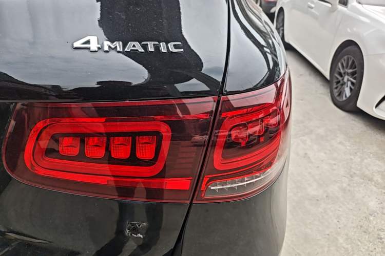 Used Mercedes-Benz GLC 2022 Refreshed GLC 300 L 4MATIC Dynamic Edition Prestige Version Right Rear Taillight