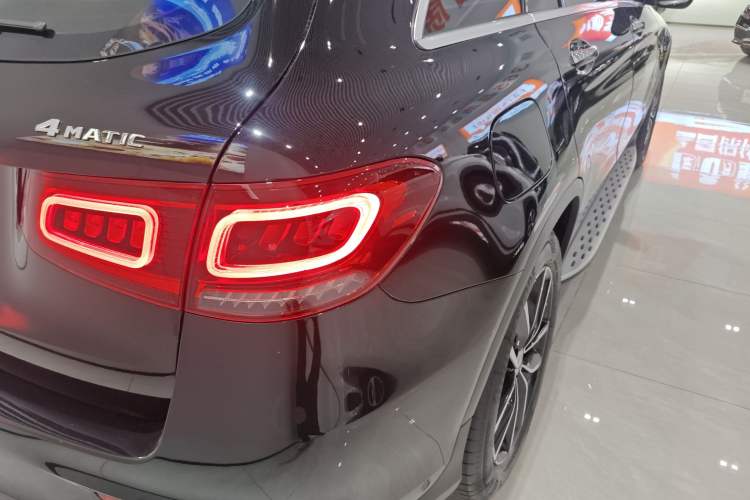 Used Mercedes-Benz GLC 2022 Second Facelift GLC 260 L 4MATIC Luxury Edition Right Rear Taillight