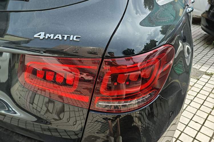 Used Mercedes-Benz GLC 2022 Refreshed GLC 300 L 4MATIC Dynamic Edition Prestige Version Right Rear Taillight
