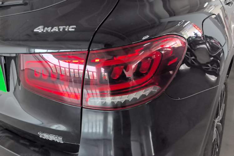 Used Mercedes-Benz GLC 2022 Facelift GLC 260 L 4MATIC Luxury Edition Right Rear Taillight