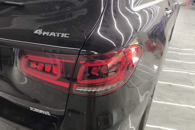Used Mercedes-Benz GLC 2022 Facelift GLC 260 L 4MATIC Luxury Edition Right Rear Taillight