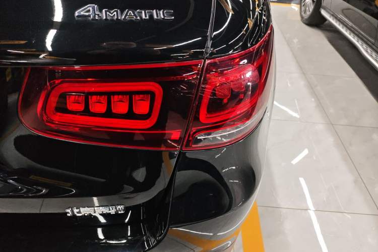 Used Mercedes-Benz GLC 2022 Refreshed GLC 260 L 4MATIC Dynamic Edition Right Rear Taillight