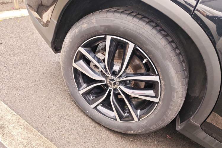 Used Mercedes-Benz GLC 2022 GLC 260 L 4MATIC Luxury Model Right Rear Wheel Hub