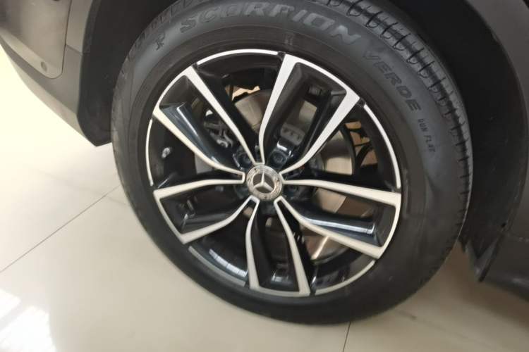 Used Mercedes-Benz GLC 2022 Refreshed GLC 300 L 4MATIC Dynamic Edition Right Rear Wheel Hub