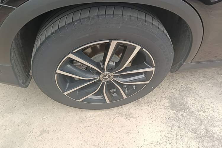 Used Mercedes-Benz GLC 2022 GLC 260 L 4MATIC Luxury Model Right Rear Wheel Hub