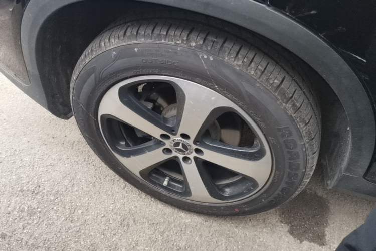 Used Mercedes-Benz GLC 2022 Facelifted GLC 260 L 4MATIC Dynamic Edition Right Rear Wheel Hub