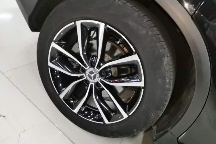 Used Mercedes-Benz GLC 2022 GLC 300 L 4MATIC Dynamic Model Right Rear Wheel Hub