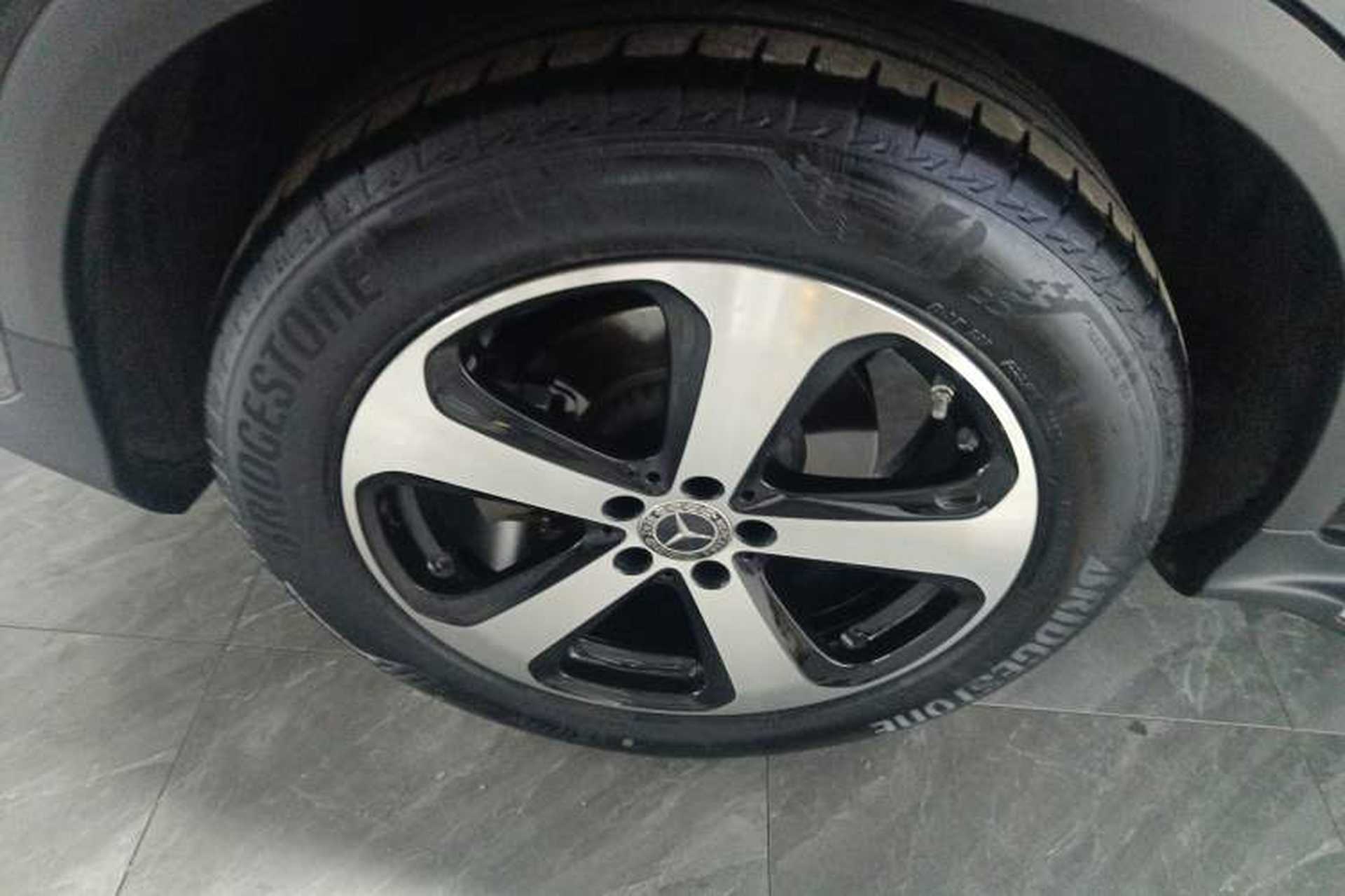 Used Mercedes-Benz GLC 2022 Facelifted GLC 260 L 4MATIC Dynamic Edition Right Rear Wheel Hub