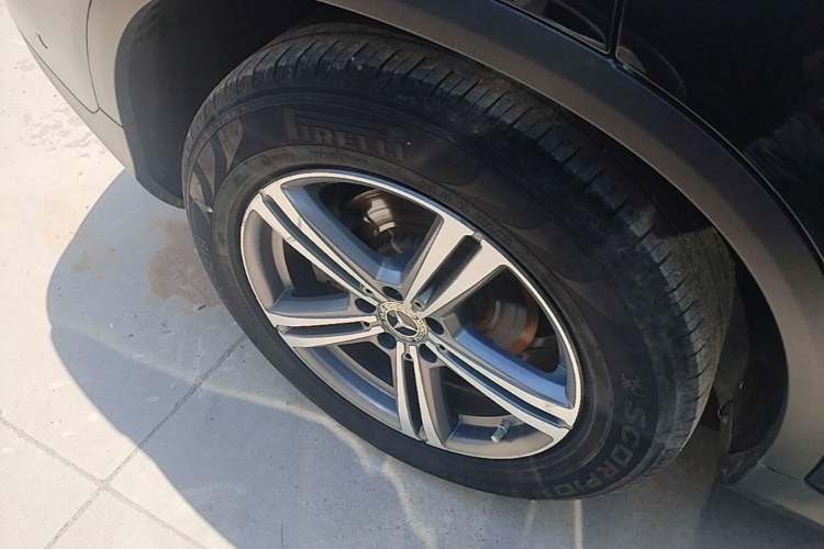 Used Mercedes-Benz GLC 2022 GLC 260 L 4MATIC Dynamic Edition Right Rear Wheel Hub