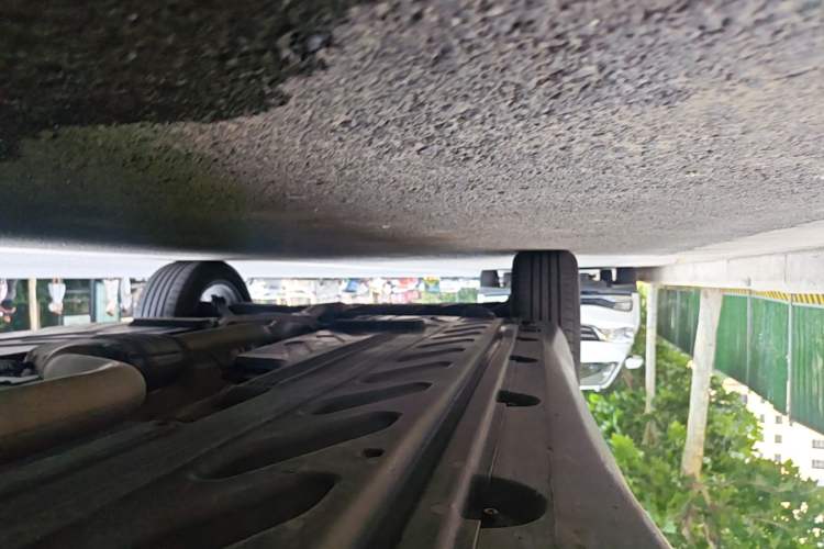 Used Mercedes-Benz GLC 2022 Facelifted GLC 260 L 4MATIC Dynamic Edition Right Side Sill
