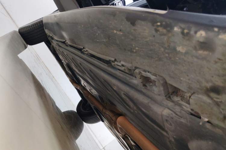 Used Mercedes-Benz GLC 2022 Second Facelift GLC 260 L 4MATIC Dynamic Edition Right Side Sill