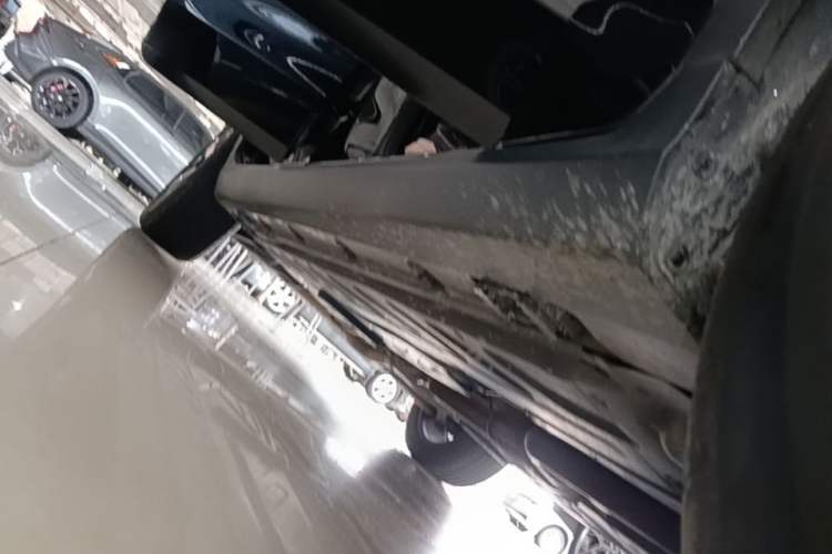 Used Mercedes-Benz GLC 2022 Facelifted GLC 260 L 4MATIC Dynamic Edition Right Side Sill