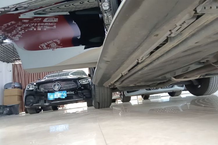 Used Mercedes-Benz GLC 2022 Refreshed GLC 300 L 4MATIC Dynamic Edition Right Side Sill