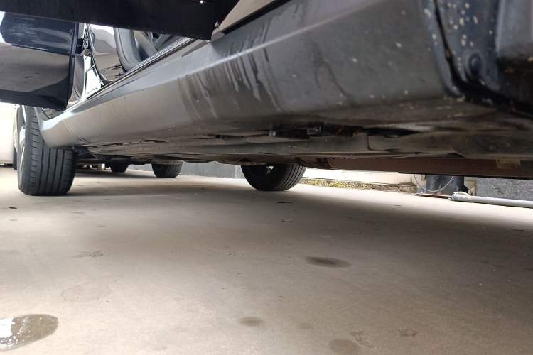 Used Mercedes-Benz GLC 2022 Facelifted GLC 260 L 4MATIC Dynamic Edition Right Side Sill