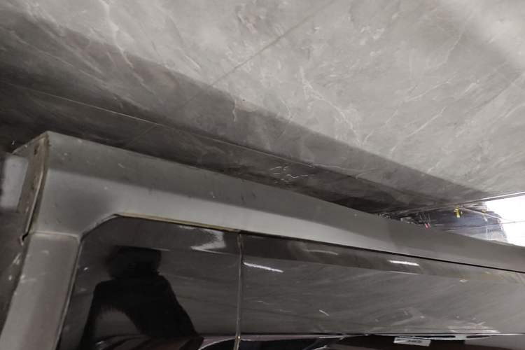 Used Mercedes-Benz GLC 2022 Second Facelift GLC 260 L 4MATIC Luxury Edition Right Side Sill
