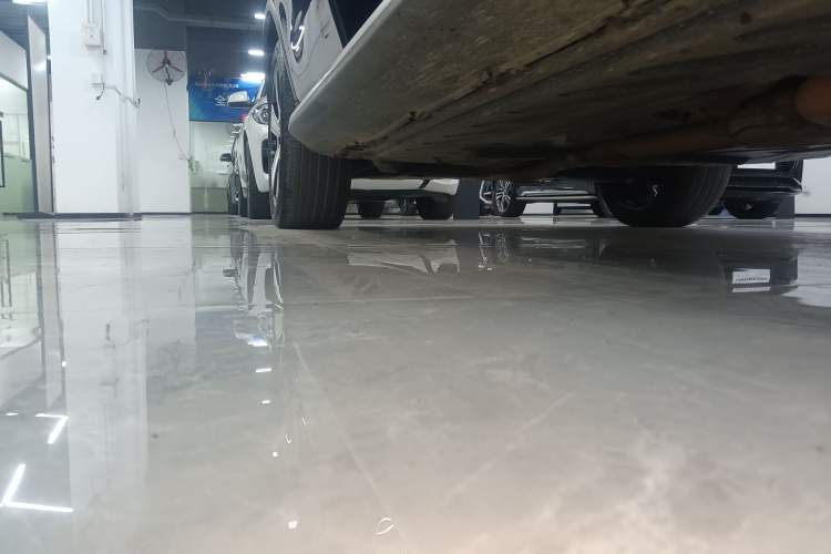Used Mercedes-Benz GLC 2022 Refreshed GLC 300 L 4MATIC Dynamic Edition Prestige Version Right Side Sill
