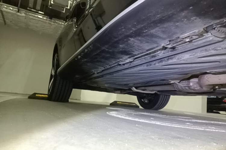 Used Mercedes-Benz GLC 2022 GLC 300 L 4MATIC Dynamic Edition Prestige Model Right Side Sill