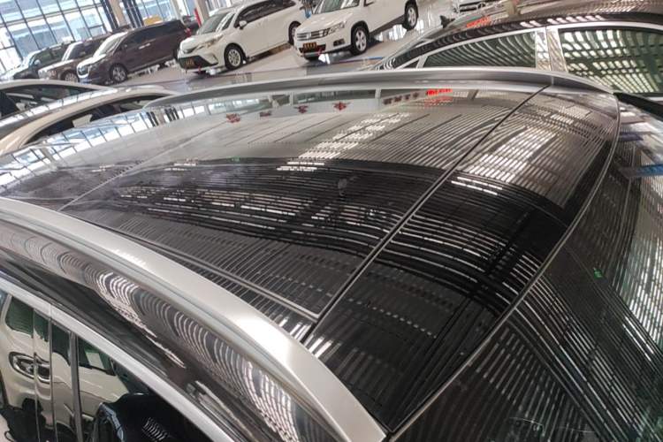 Used Mercedes-Benz GLC 2022 Second Facelift GLC 260 L 4MATIC Luxury Edition Roof