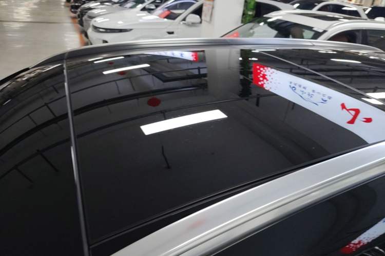 Used Mercedes-Benz GLC 2022 Second Facelift GLC 260 L 4MATIC Luxury Edition Roof