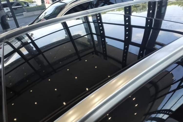 Used Mercedes-Benz GLC 2022 Refreshed GLC 260 L 4MATIC Dynamic Edition Roof