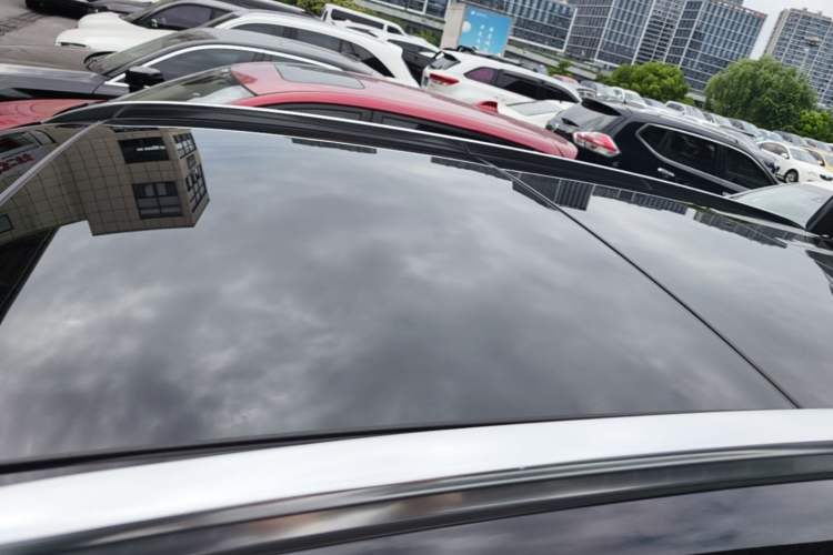 Used Mercedes-Benz GLC 2022 Refreshed GLC 300 L 4MATIC Dynamic Edition Prestige Version Roof