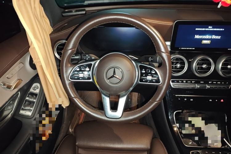 Used Mercedes-Benz GLC 2022 Facelifted GLC 260 L 4MATIC Dynamic Edition Steering Wheel