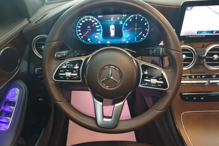 Used Mercedes-Benz GLC 2022 Refreshed GLC 300 L 4MATIC Dynamic Edition Steering Wheel