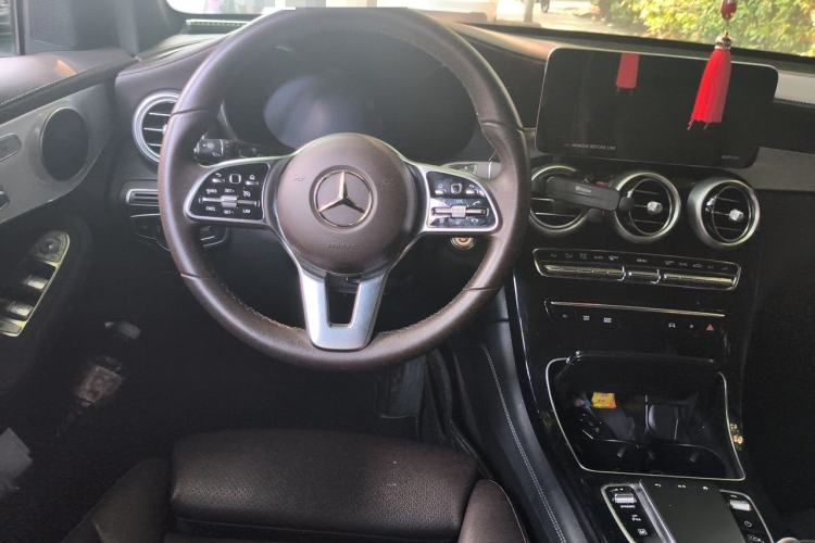 Used Mercedes-Benz GLC 2022 Facelifted GLC 260 L 4MATIC Dynamic Edition Steering Wheel