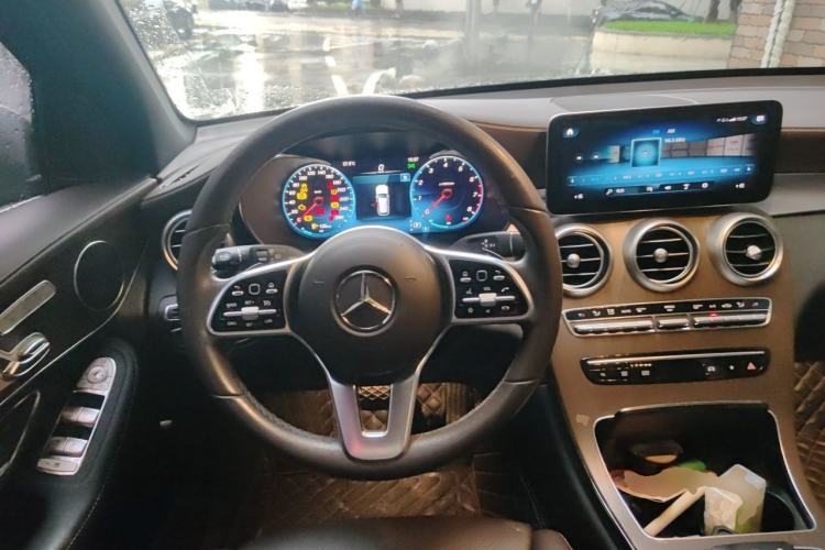 Used Mercedes-Benz GLC 2022 GLC 300 L 4MATIC Dynamic Edition Prestige Model Steering Wheel