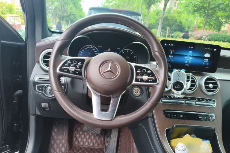 Used Mercedes-Benz GLC 2022 GLC 260 L 4MATIC Luxury Model Steering Wheel