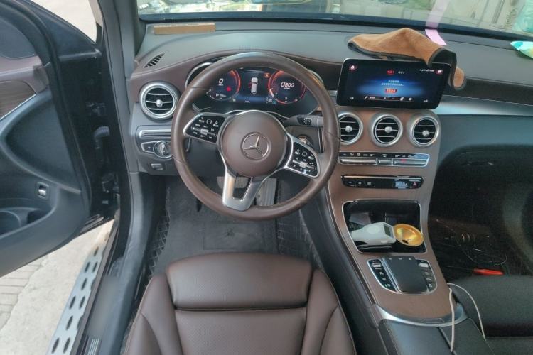 Used Mercedes-Benz GLC 2022 GLC 300 L 4MATIC Dynamic Edition Prestige Model Steering Wheel