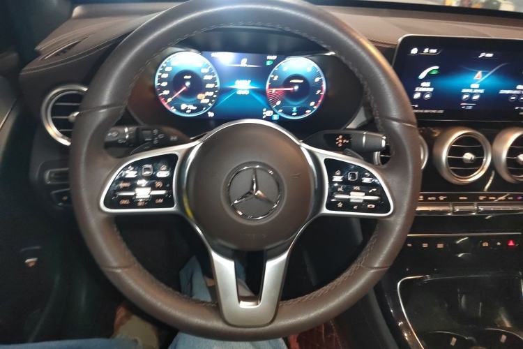 Used Mercedes-Benz GLC 2022 Facelifted GLC 260 L 4MATIC Dynamic Edition Steering Wheel