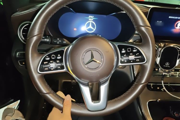Used Mercedes-Benz GLC 2022 Second Facelift GLC 260 L 4MATIC Luxury Edition Steering Wheel