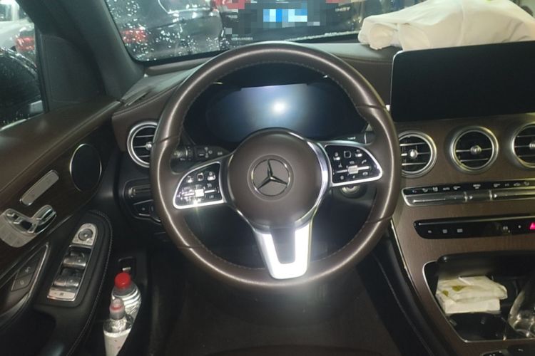 Used Mercedes-Benz GLC 2022 Refreshed GLC 300 L 4MATIC Dynamic Edition Steering Wheel