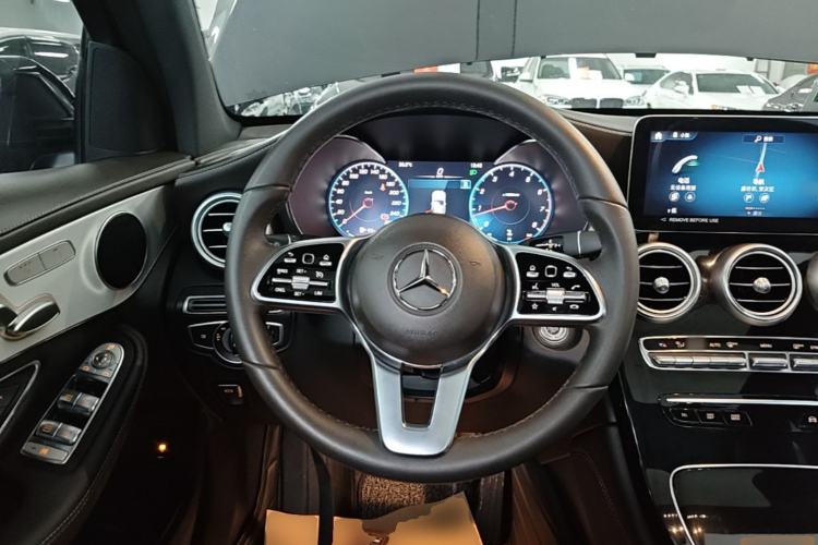 Used Mercedes-Benz GLC 2022 Facelifted GLC 260 L 4MATIC Dynamic Edition Steering Wheel