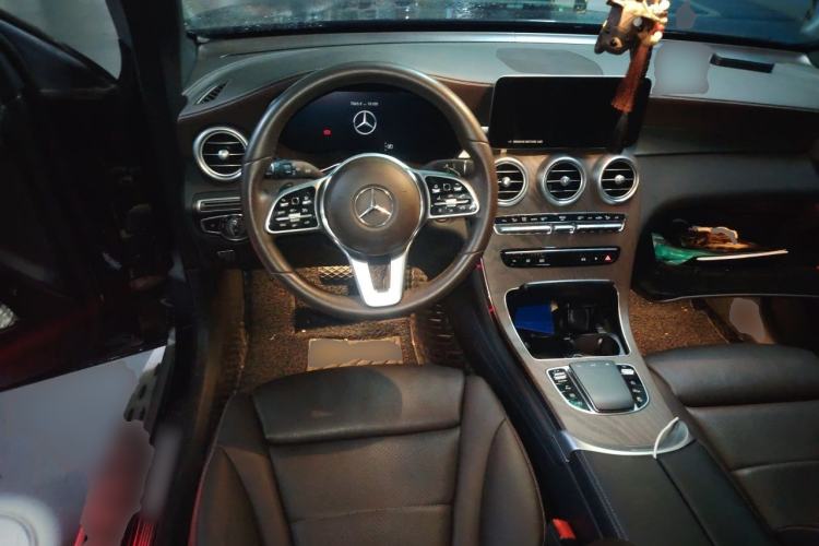 Used Mercedes-Benz GLC 2022 GLC 300 L 4MATIC Dynamic Edition Prestige Model Steering Wheel