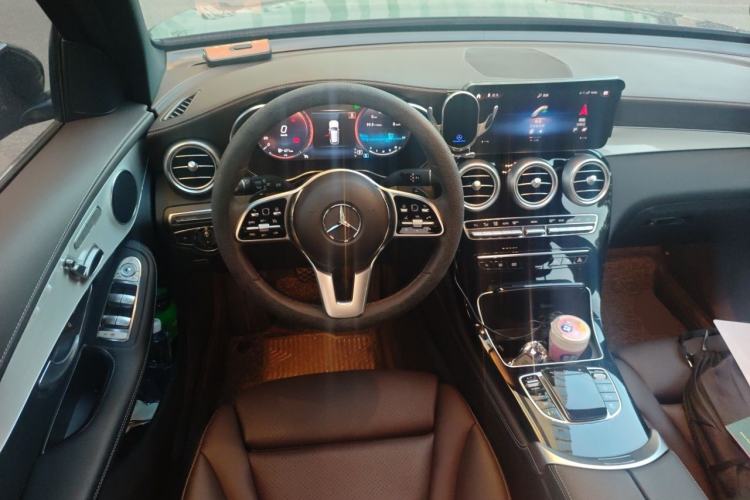 Used Mercedes-Benz GLC 2022 Facelifted GLC 260 L 4MATIC Dynamic Edition Steering Wheel