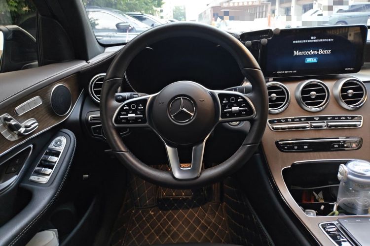Used Mercedes-Benz GLC 2022 Refreshed GLC 300 L 4MATIC Dynamic Edition Prestige Version Steering Wheel