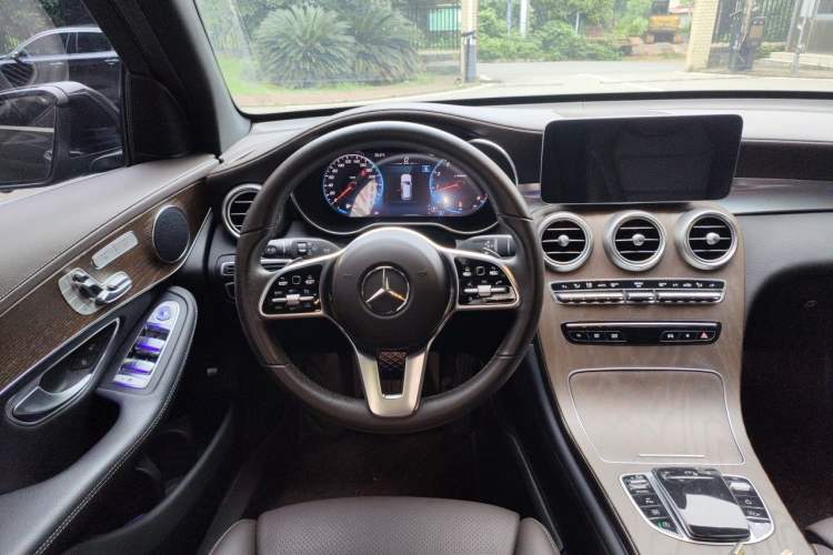 Used Mercedes-Benz GLC 2022 Refreshed GLC 300 L 4MATIC Dynamic Edition Prestige Version Steering Wheel