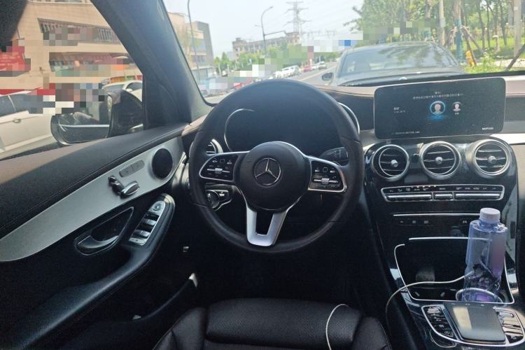 Used Mercedes-Benz GLC 2022 Refreshed GLC 260 L 4MATIC Dynamic Edition Steering Wheel