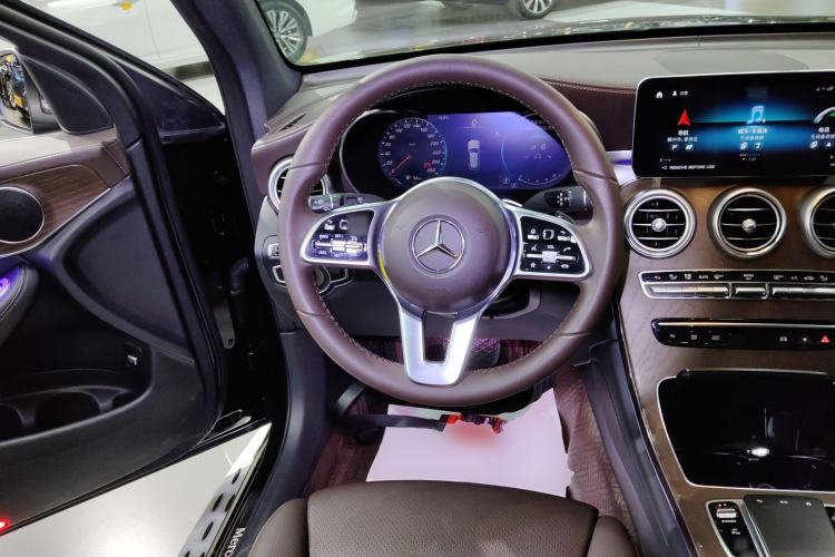 Used Mercedes-Benz GLC 2022 GLC 300 L 4MATIC Dynamic Edition Prestige Model Steering Wheel