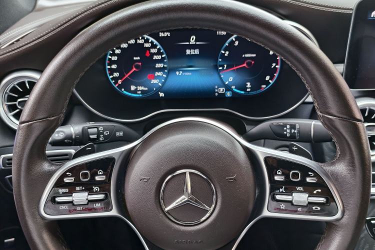 Used Mercedes-Benz GLC 2022 Facelifted GLC 260 L 4MATIC Dynamic Edition Steering Wheel