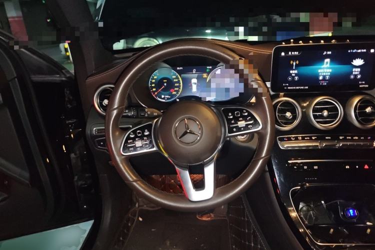 Used Mercedes-Benz GLC 2022 Facelifted GLC 260 L 4MATIC Dynamic Edition Steering Wheel