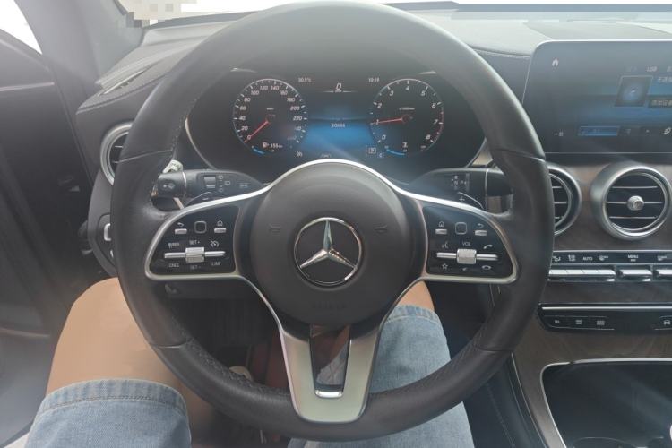Used Mercedes-Benz GLC 2022 GLC 300 L 4MATIC Dynamic Model Steering Wheel