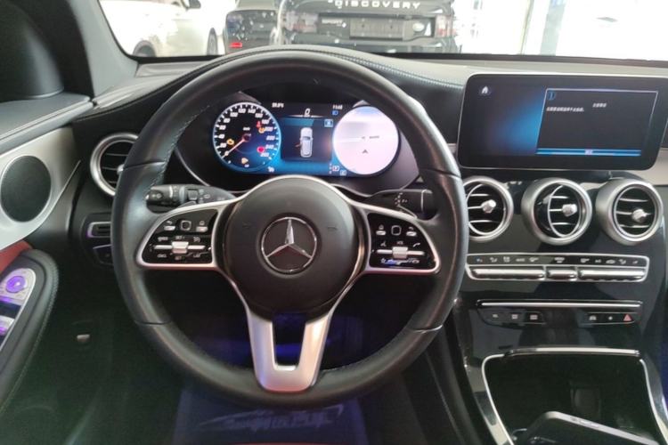 Used Mercedes-Benz GLC 2022 Facelift GLC 260 L 4MATIC Luxury Edition Steering Wheel