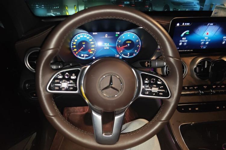 Used Mercedes-Benz GLC 2022 Refreshed GLC 300 L 4MATIC Dynamic Edition Prestige Version Steering Wheel
