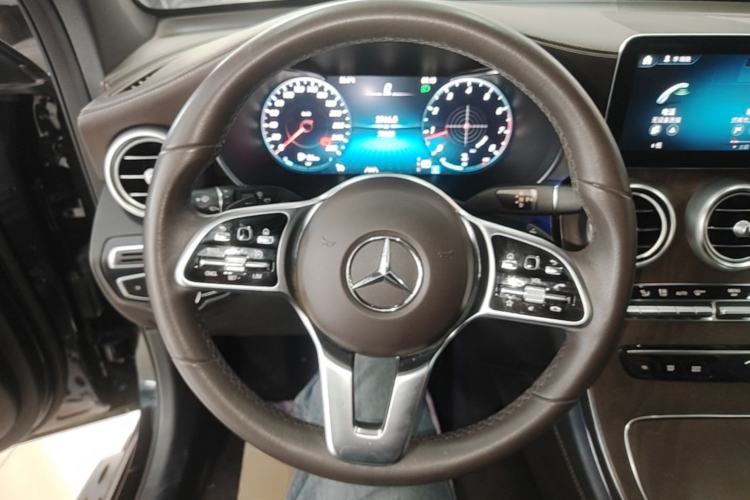 Used Mercedes-Benz GLC 2022 Refreshed GLC 300 L 4MATIC Dynamic Edition Steering Wheel