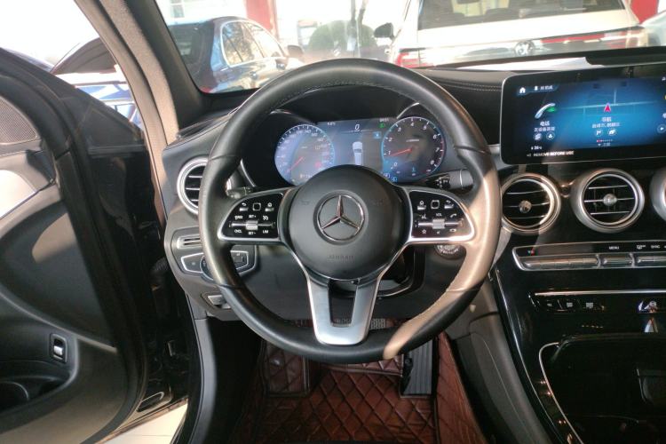Used Mercedes-Benz GLC 2022 Facelifted GLC 260 L 4MATIC Dynamic Edition Steering Wheel