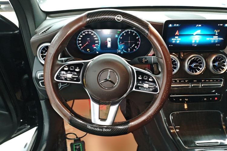 Used Mercedes-Benz GLC 2022 Facelifted GLC 260 L 4MATIC Dynamic Edition Steering Wheel