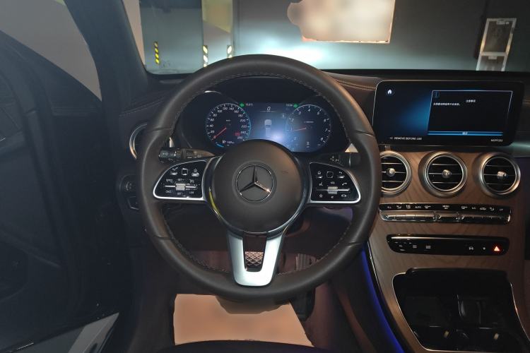 Used Mercedes-Benz GLC 2022 Refreshed GLC 300 L 4MATIC Dynamic Edition Prestige Version Steering Wheel